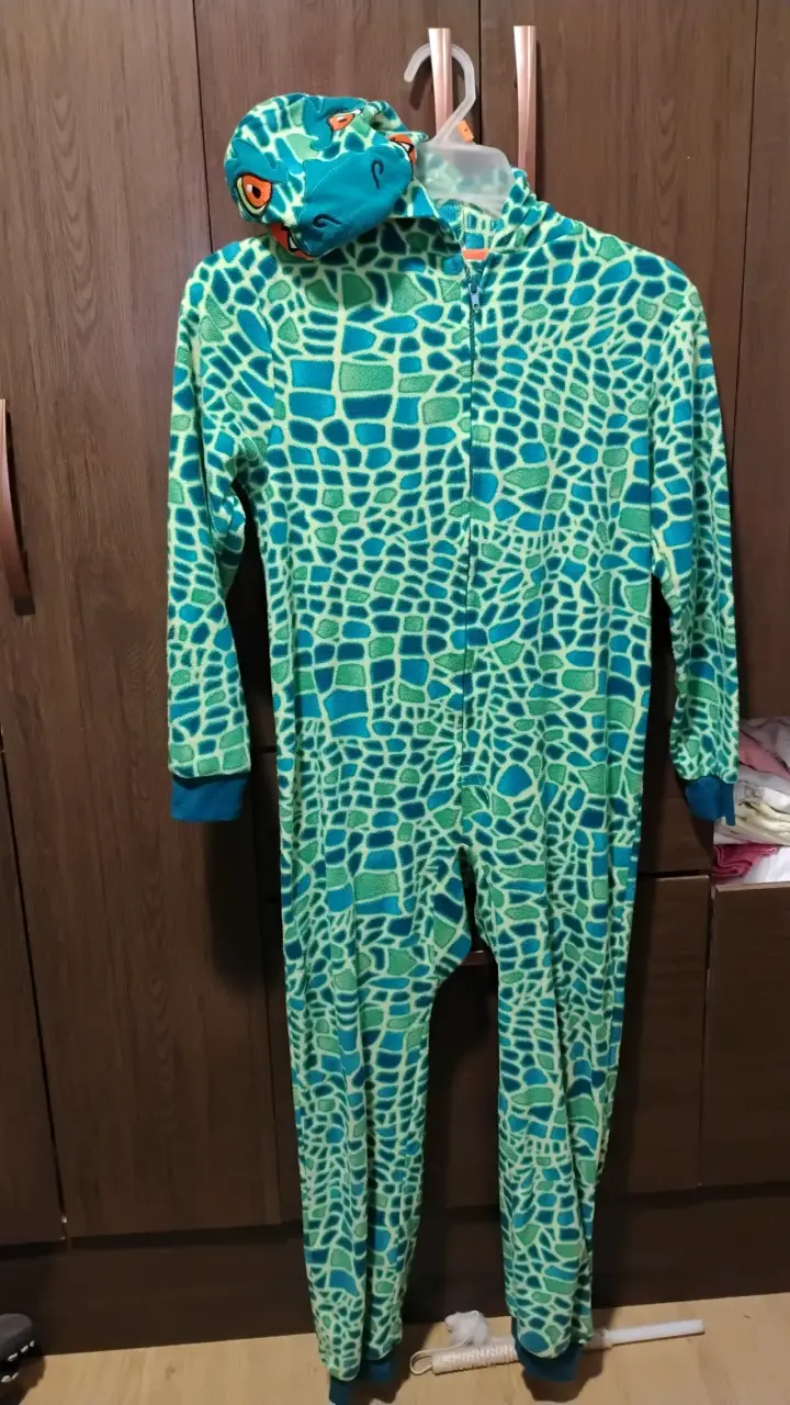Pijama de cocodrilo infantil