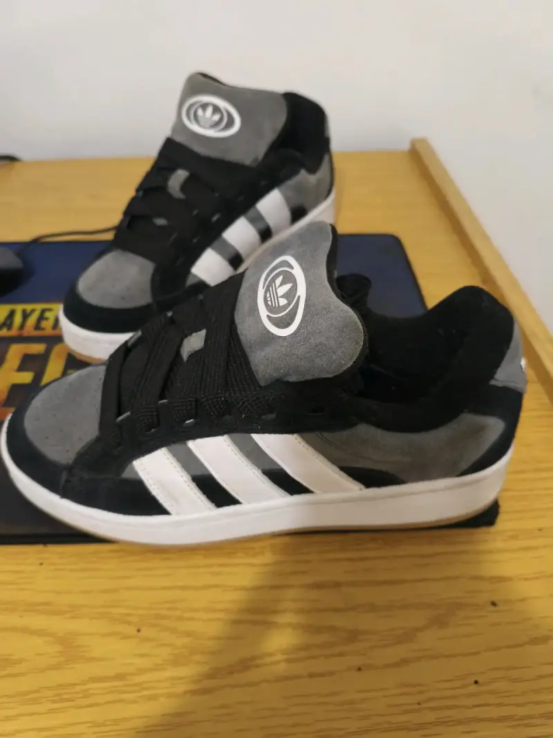 Adidas Campus - 1
