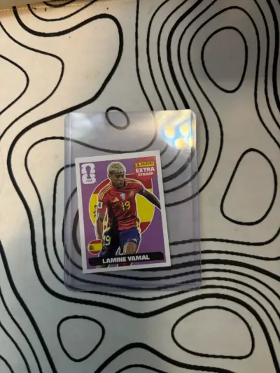 Lámine Panini España Mundial 2022 - miniatura 1