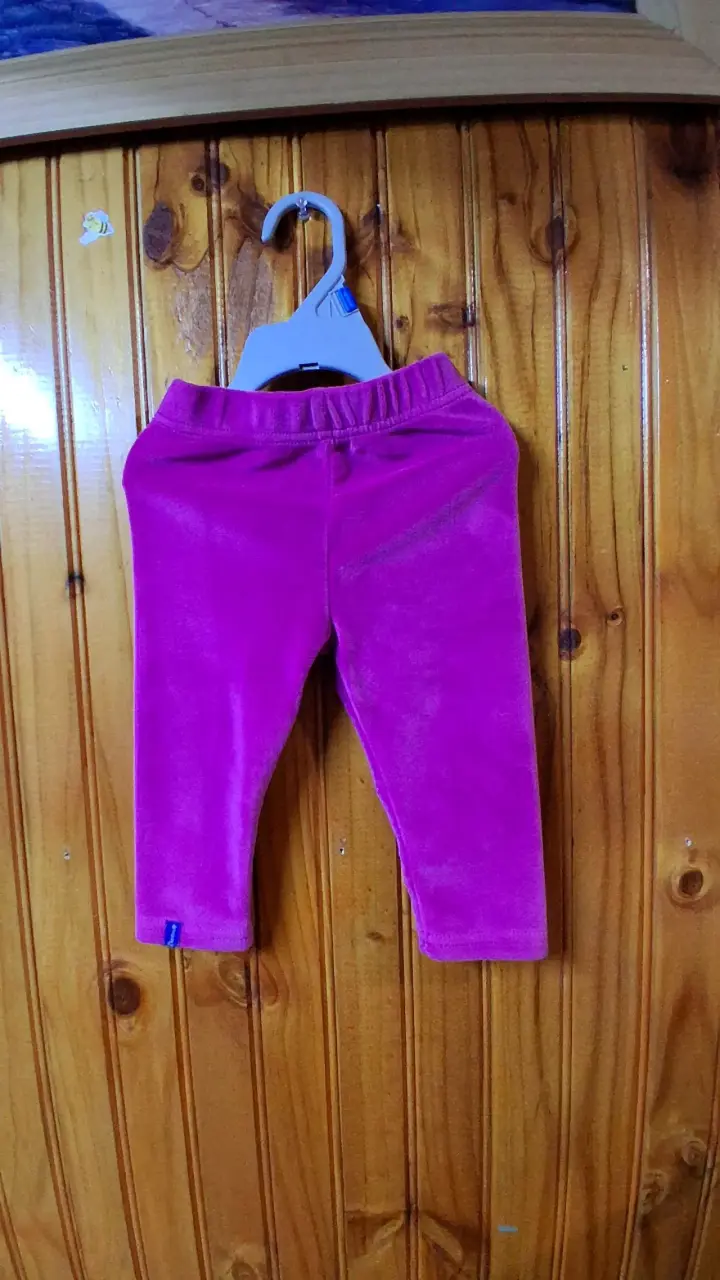 Pantalones fucsias bebé 12 meses