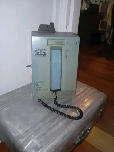Teléfono público CTC antiguo - miniatura 1