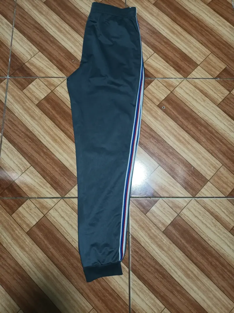 Pantalón deportivo Champion negro - 4