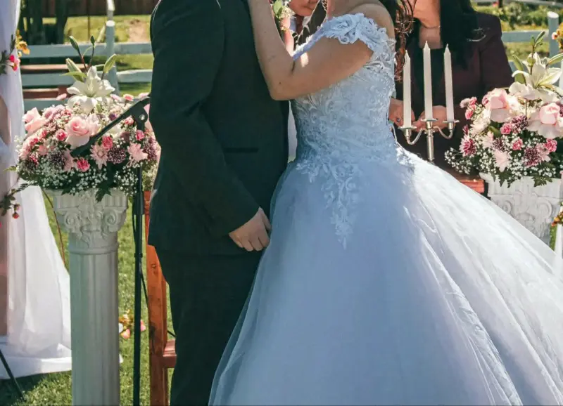Vestido de novia blanco clásico con falso - 4