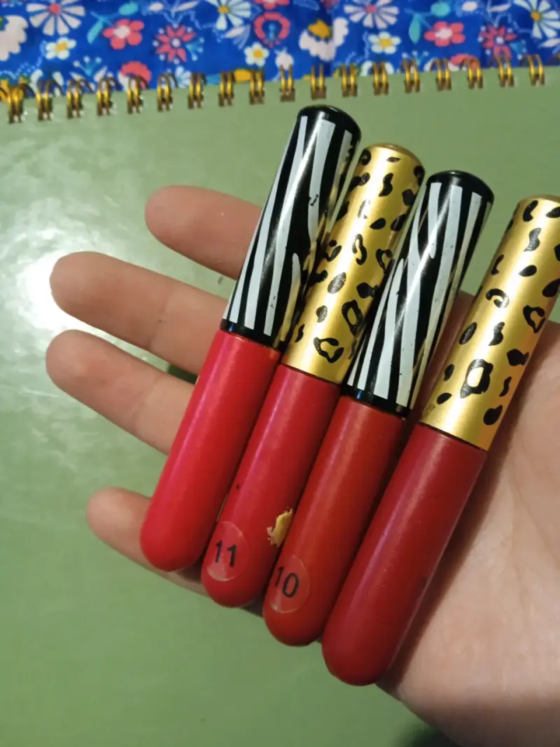 Set de labiales mate variados