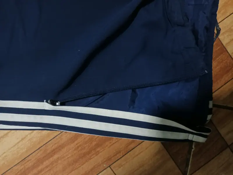 Pantalón deportivo Adidas - 3