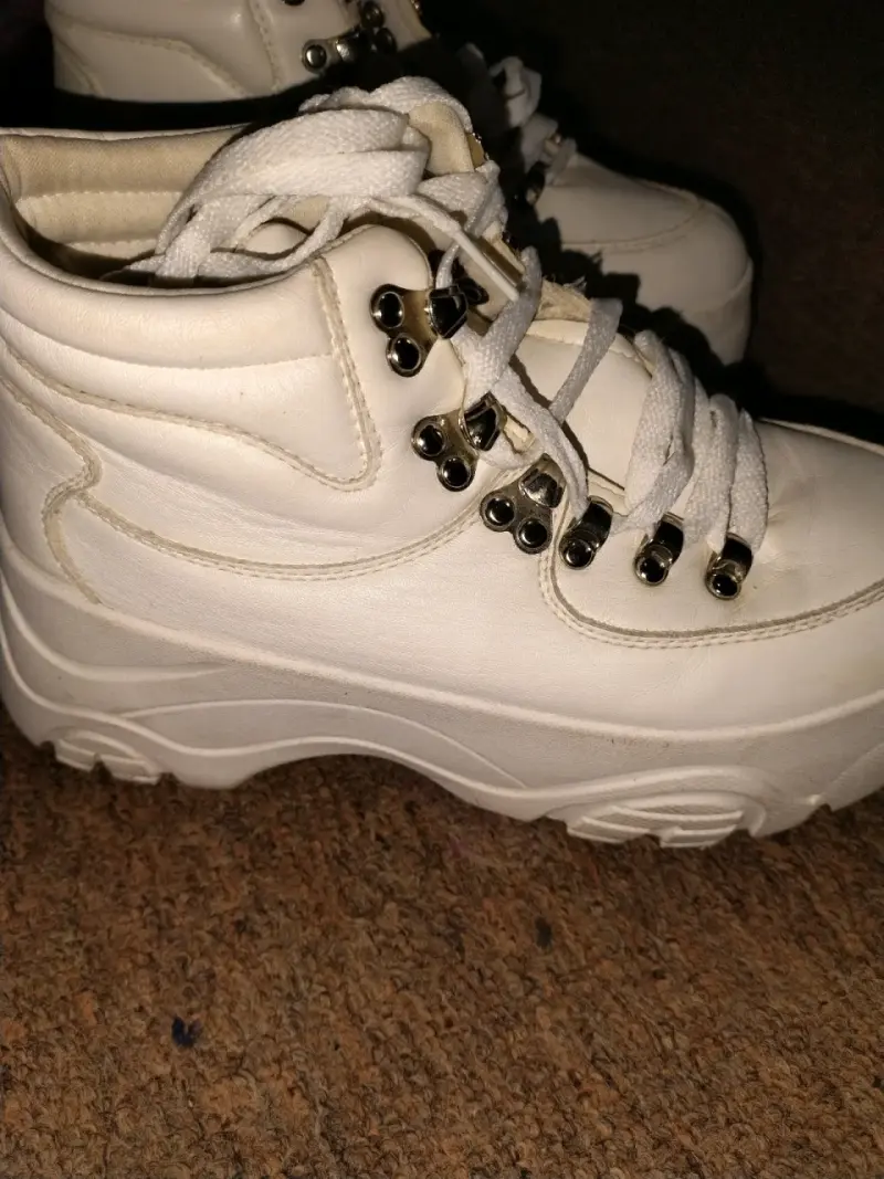 Zapatillas blancas con plataforma - 2