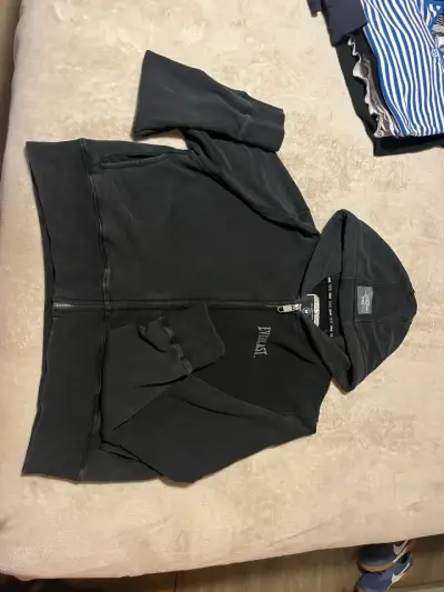 Polerón negro con capucha Everlast - miniatura 1