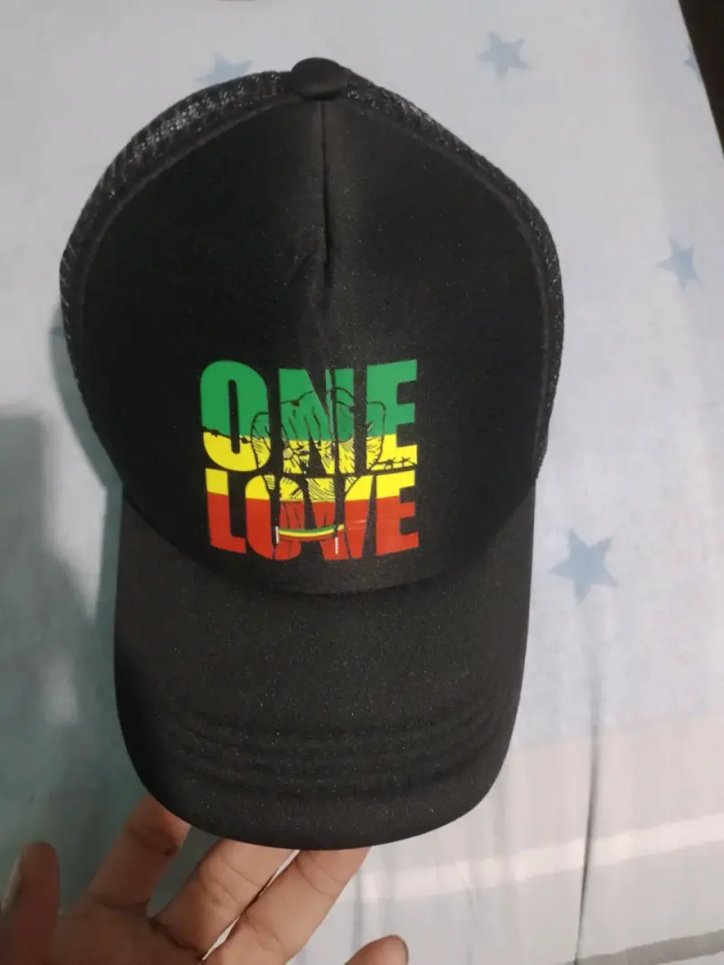 Gorra estampada 'One Love' - 1