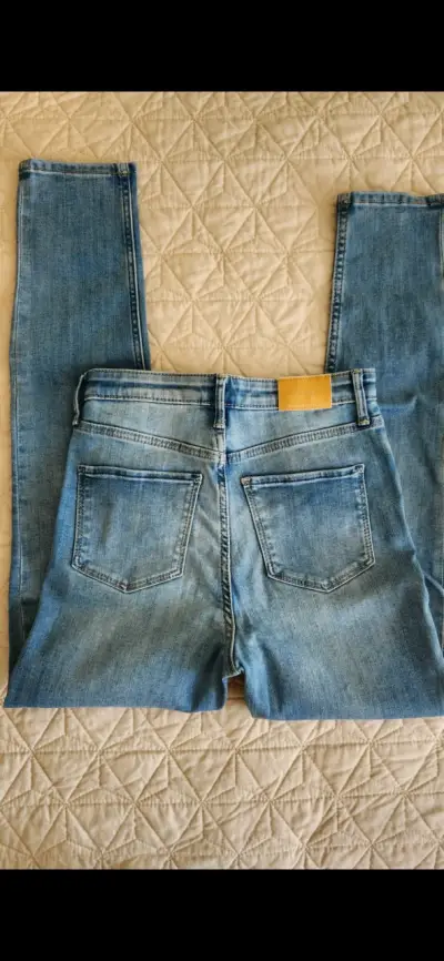 Jeans Niña Skinny H&M Talla 146 - miniatura 1