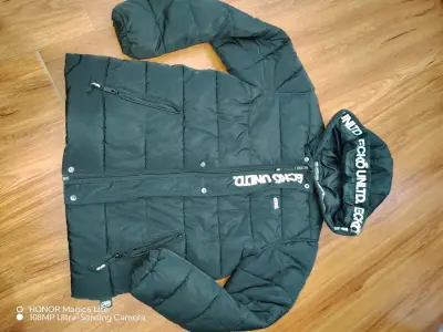 Parka negra Ecko Unltd con capucha - miniatura 3