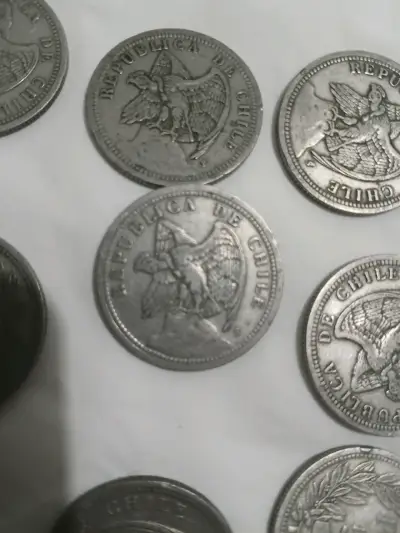 Colección de monedas antiguas chilenas - miniatura 2