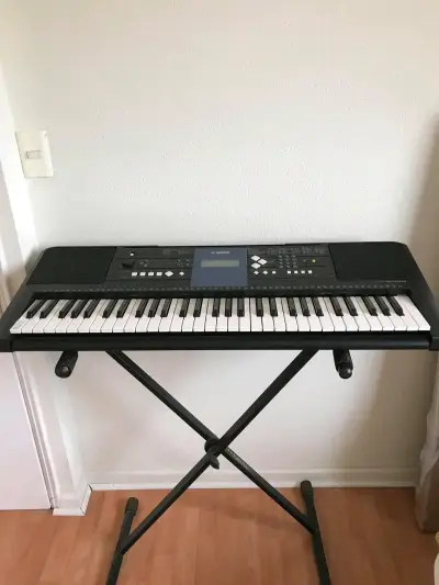 Teclado Yamaha portátil - miniatura 2