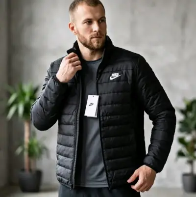 Chaqueta Nike unisex negra (s) - miniatura 2