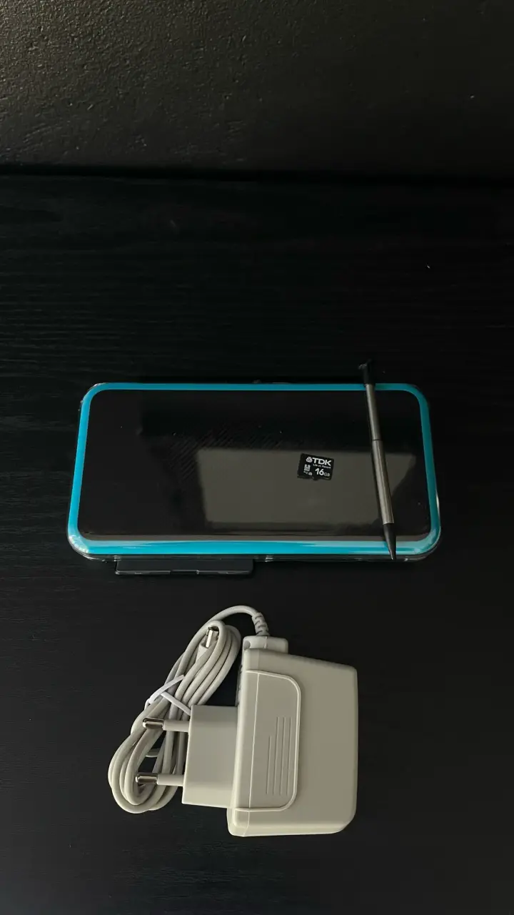 New nintendo 2DS XL - 4