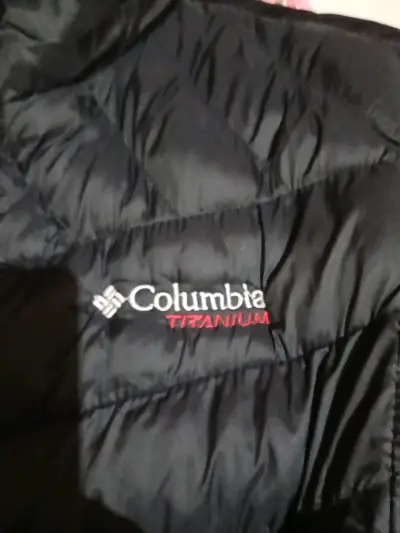 Chaqueta negra Columbia - miniatura 2