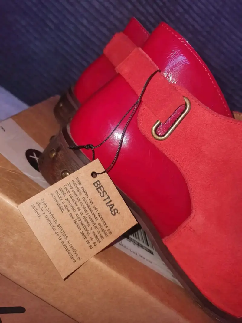 Botines rojos Bestias - 2