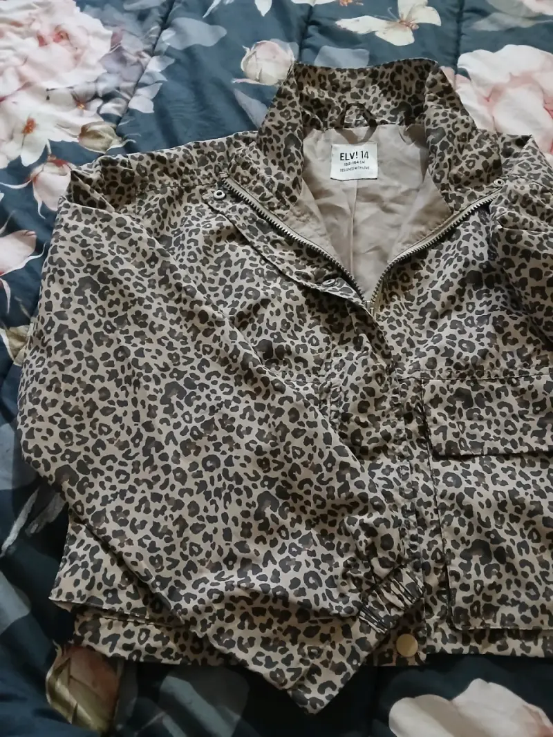 Chaqueta estampado leopardo - 4