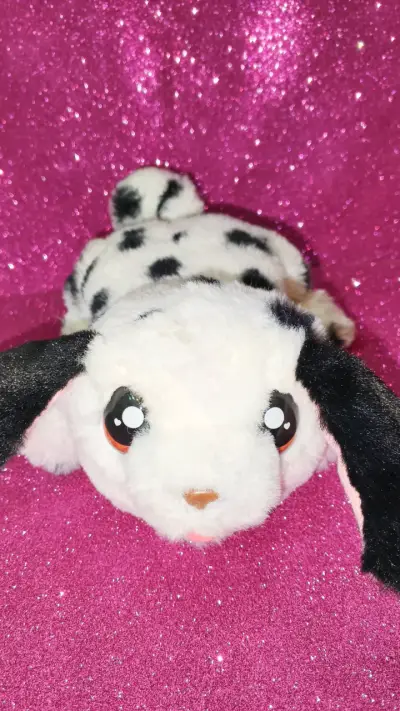 Peluche perro dálmata suave, emite sonidos - miniatura 1