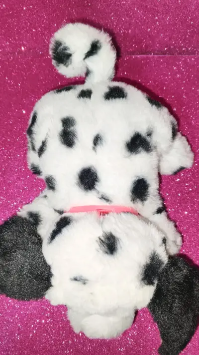 Peluche perro dálmata suave, emite sonidos - miniatura 2