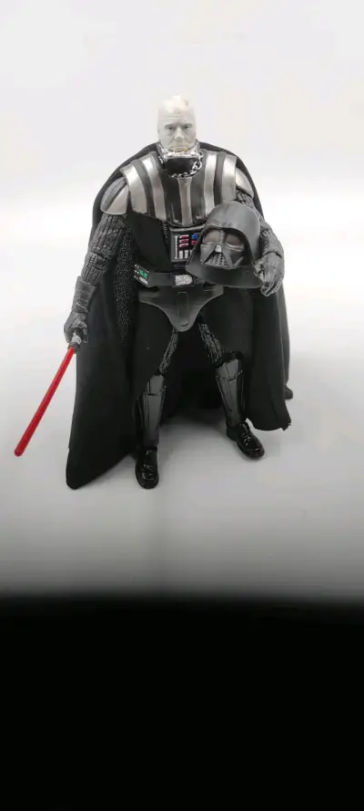 Figura coleccionable Darth Vader - miniatura 6