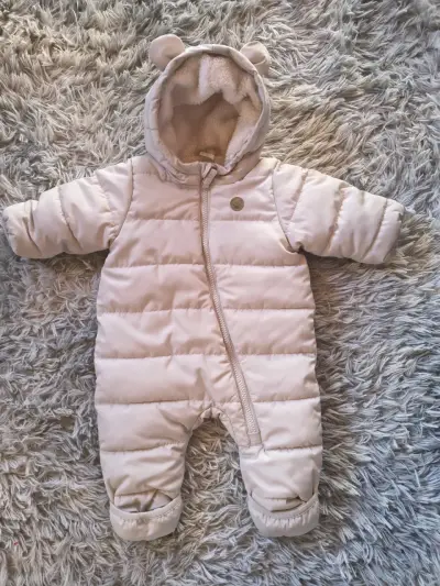 Enterito beige con orejas para bebé - miniatura 1