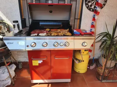 Parrilla a gas roja Mr. Beef - miniatura 1