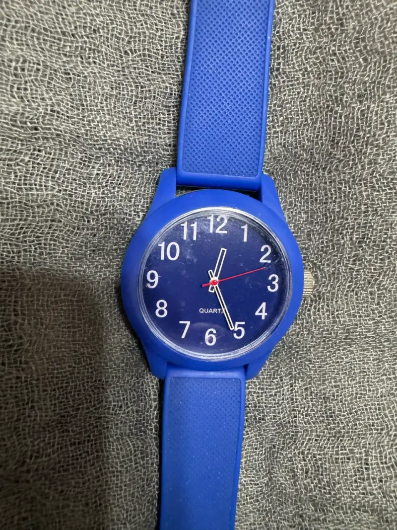 Reloj azul para muñeca - 2