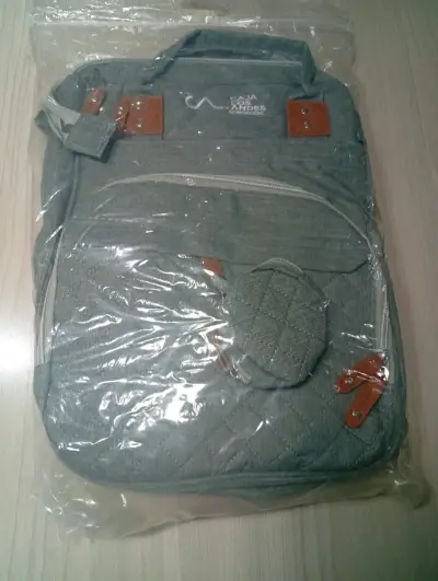 Mochila gris Caja Los Andes - miniatura 1