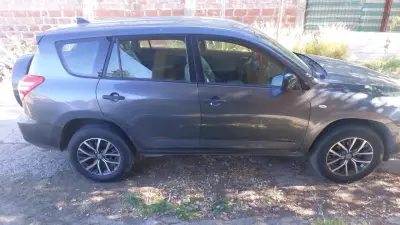 Toyota RAV4 2013 usado gris - miniatura 1