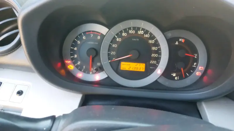 Toyota RAV4 2013 usado gris - 3