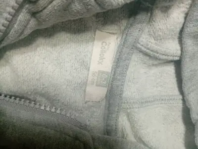 Conjunto buzo gris bebé - miniatura 3