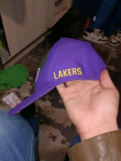 Gorra púrpura Lakers - miniatura 3
