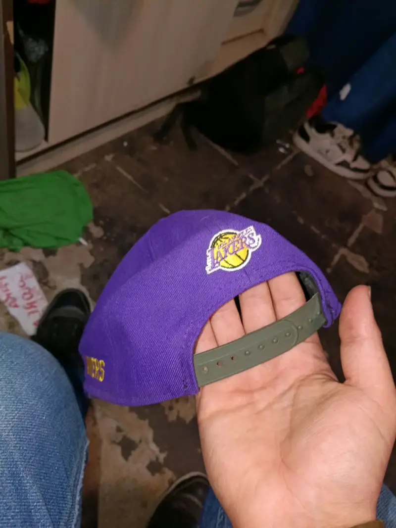 Gorra púrpura Lakers - 4