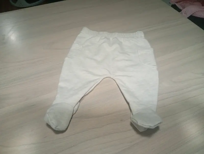 Pantalones bebé