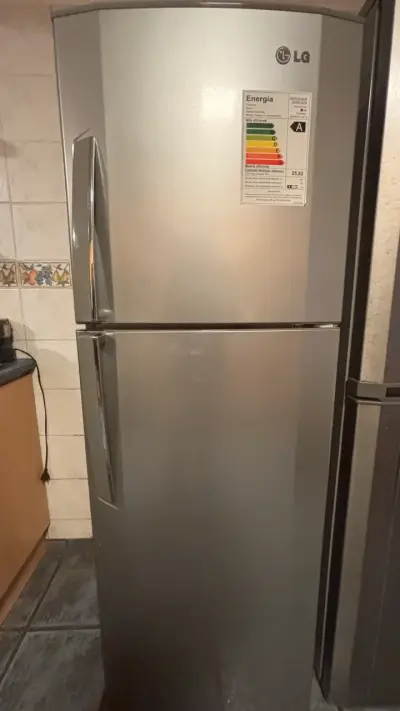 Refrigerador doble puerta - miniatura 5