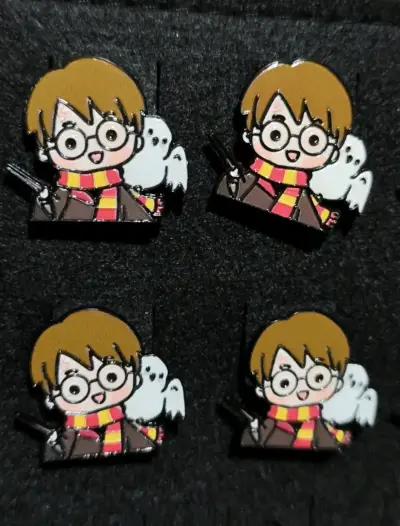 pines de colección variados - miniatura 2