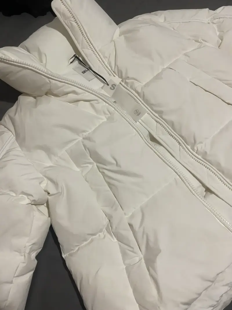 Chaqueta blanca acolchada - 1