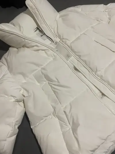 Chaqueta blanca acolchada - miniatura 1