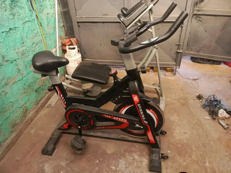 Bicicleta estática de spinning