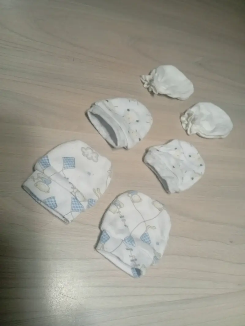 Guantes de bebé estampados