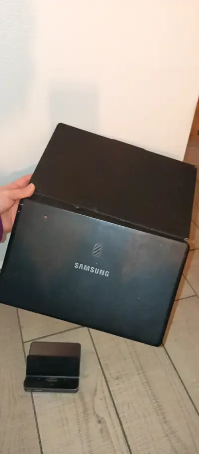 Tablet / Notebook Samsung Series 7 Slate XE700T1A - miniatura 3