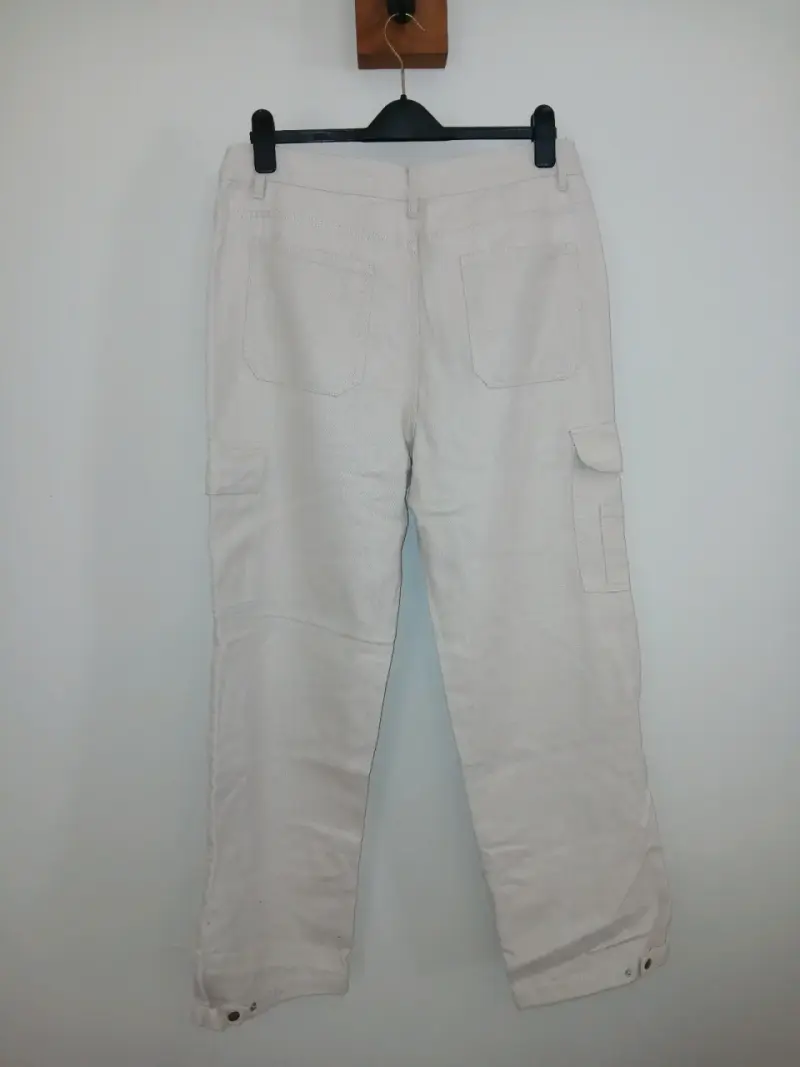 Pantalones cargo color crema 46 - 2