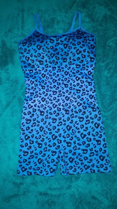 Enterito  con estampado leopardo - miniatura 1