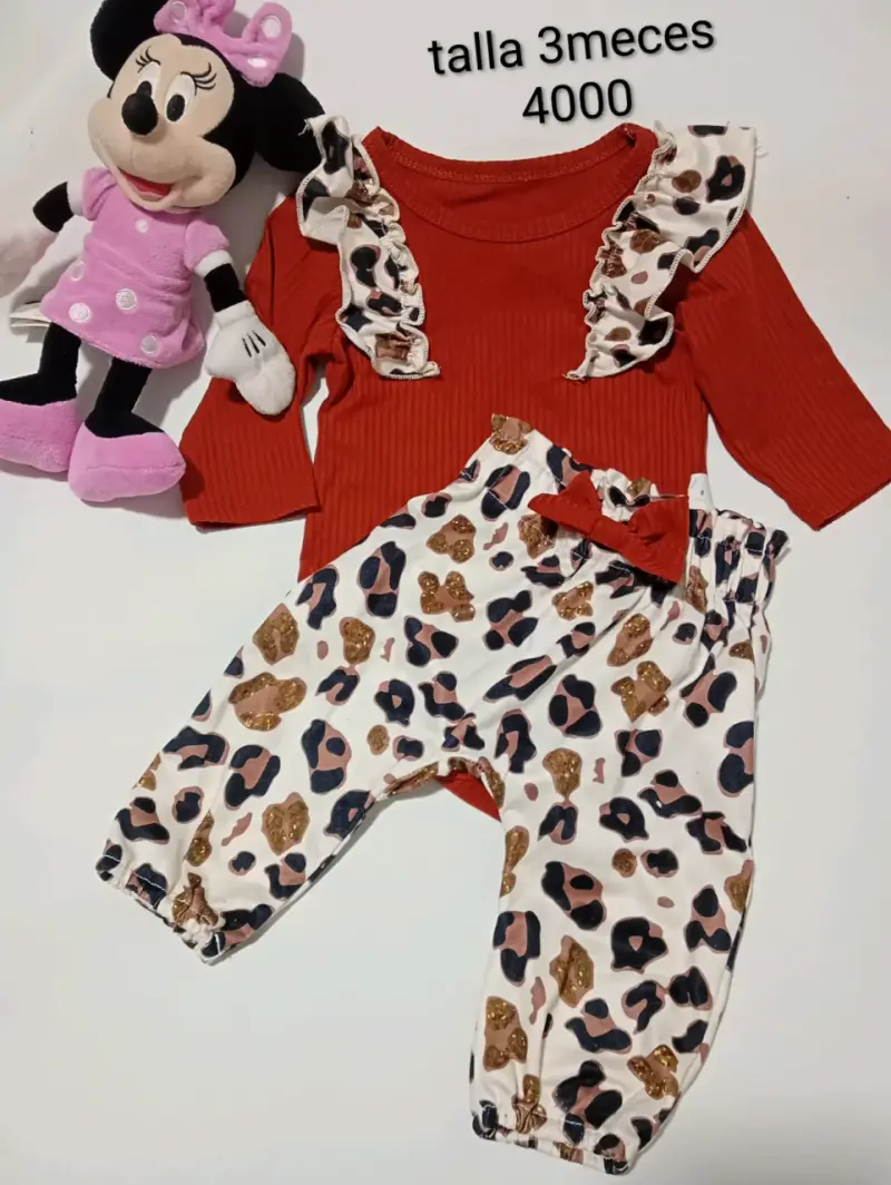 Vestido infantil con polera amarilla - 2