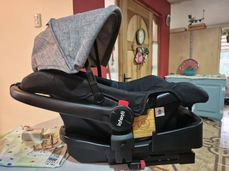 Coche Giro 360° con huevito - 4