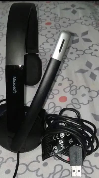 Auriculares USB Microsoft negros - miniatura 1