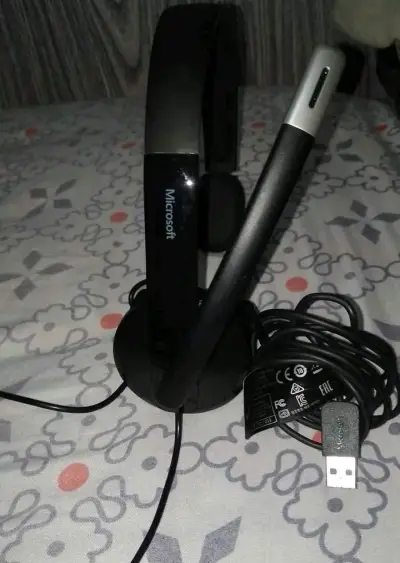 Auriculares USB Microsoft negros - miniatura 2