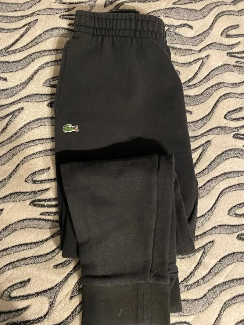 Polerón negro con capucha Lacoste - 6