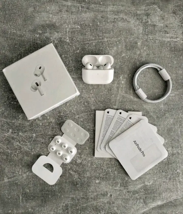 Audífonos Inalámbricos con Estuche - 2