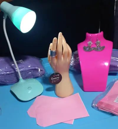 Anillos de bisutería variados - miniatura 6